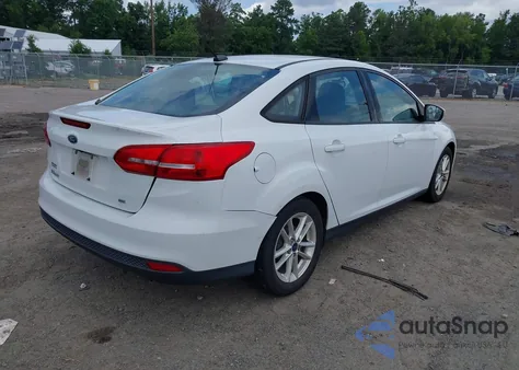 2016 Ford Focus Se z USA, uszkodzony, nr VIN 1FADP3F23GL402813